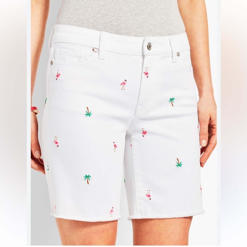 Talbots 7” White Flamingo Denim Shorts, Size 4